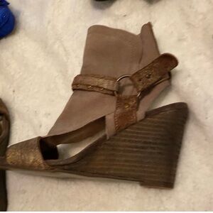 Diba Open-Toe Wedge Bootie in Taupe and Metallic Brown